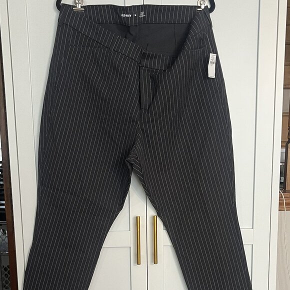 Old Navy High-Waisted Pixie Skinny Pants for Women size 18 (R) - Picture 2 of 3